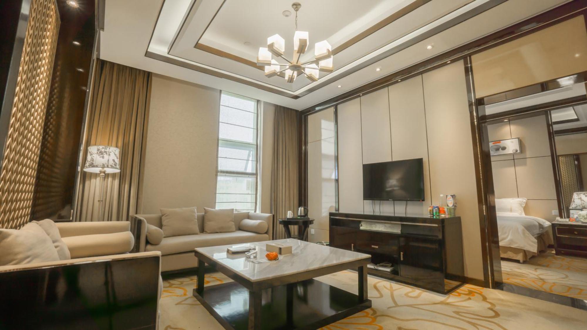 Jin-Tai Holiday Hotel Lạc Sơn Ngoại thất bức ảnh